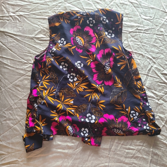 Floral Wrap Top - Picture 5 of 7